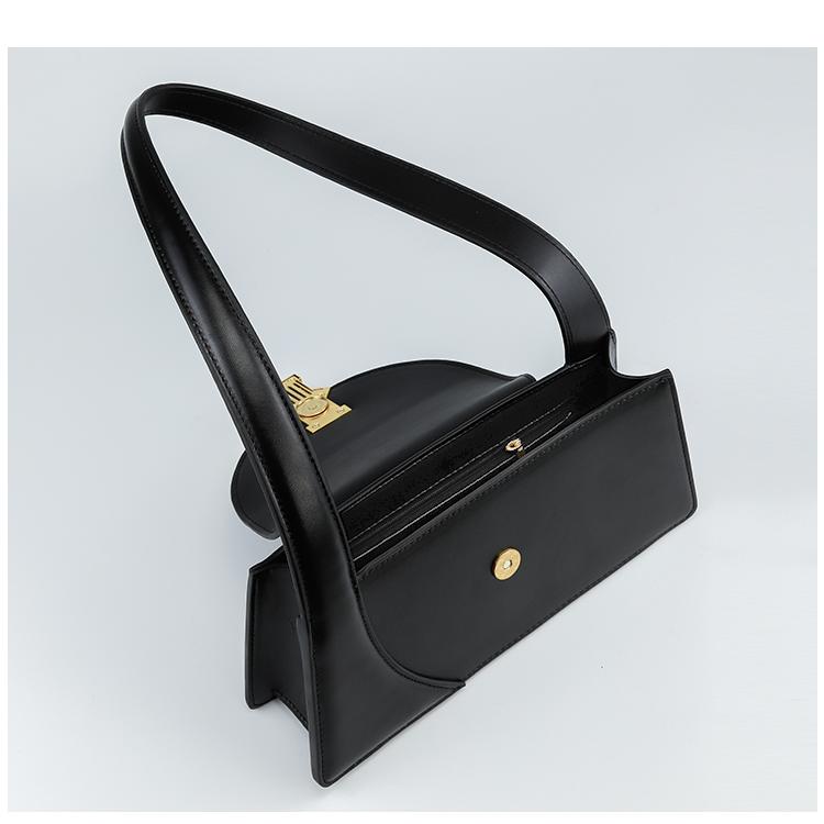 【Leah】Swan-Inspired Style: Your Perfect Shoulder Companion