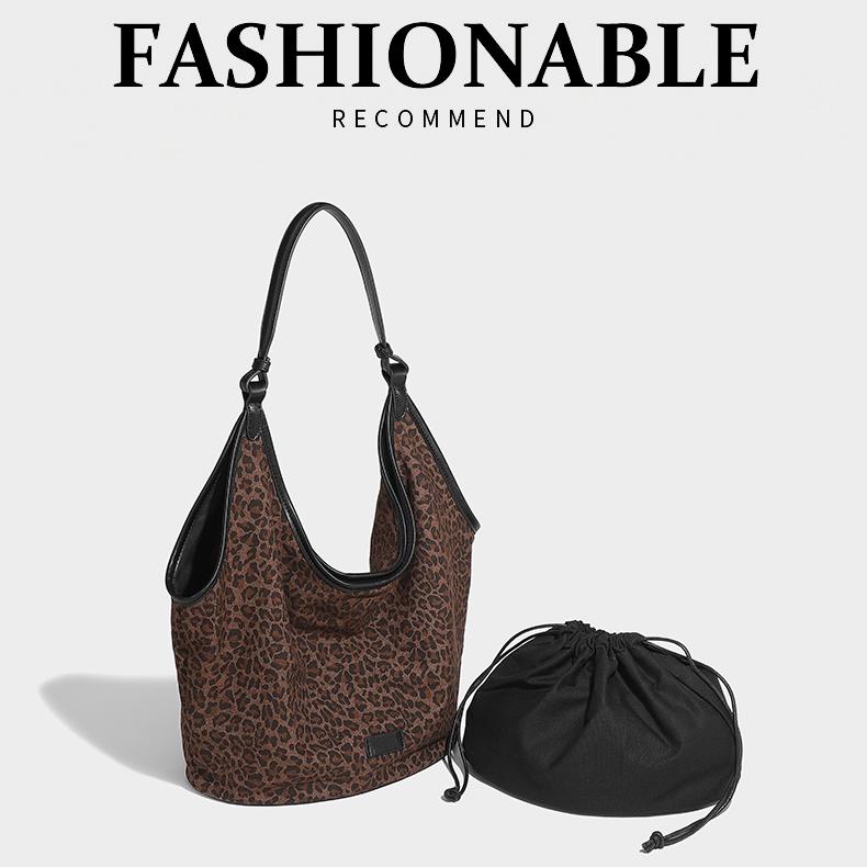 【LEAH】Large capacity leopard tote bag