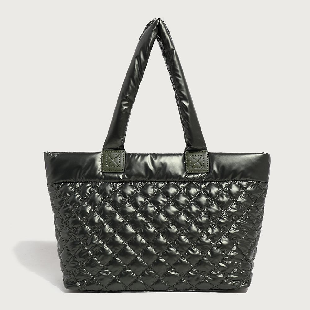 【Leah】Chic Elegance: Spacious Quilted Tote Bag in Classic Chanel Style