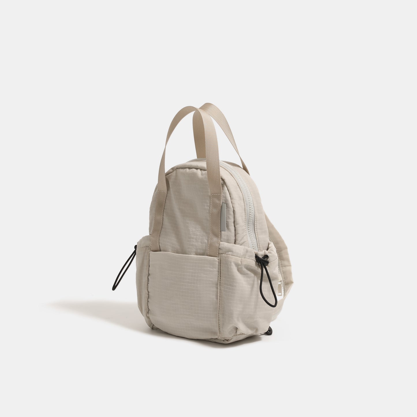 【Leah】Freedom to Roam – Ultra-Light Nylon Backpack